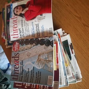 Assorted lot of 10 Threads Magazines